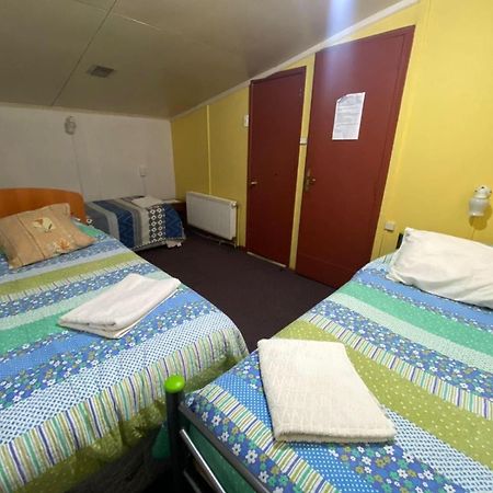 Hostal Bernardita Puerto Natales Ngoại thất bức ảnh